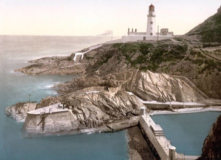 Douglas lighthouse und Badebucht, Isle of Man, England / Douglas Lighthouse and bathing cove,