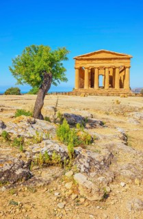 Temple of Concordia, Valley of Temples, Agrigento, Sicily, Italy, Europe