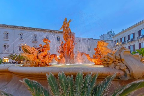 Diana fountain, Ortygia, Syracuse, Sicily, Italy, Europe