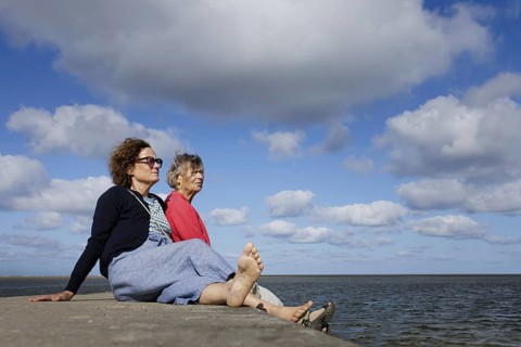 Elderly female tourists on the island of Borkum, 22.07.2024