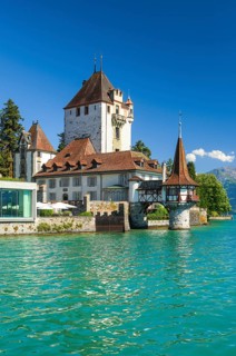 Oberhofen Castle on Lake Thun, Thun, Switzerland, Europe