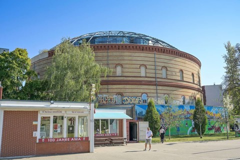 Fichtebunker, former high-rise bunker, now residential building, Körtestraße, Fichtestraße,