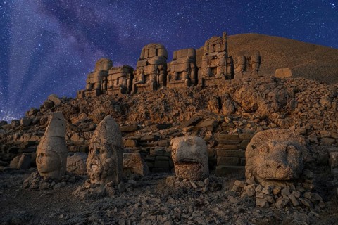 Mount Nemrut sanctuary, East terrace at night, Adiyaman province, Turkey, Asia