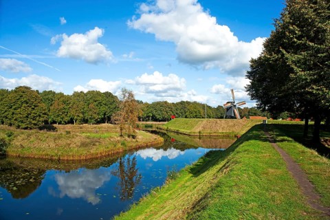 Circular route, ramparts, windmill, fortress, Bourtange, Netherlands