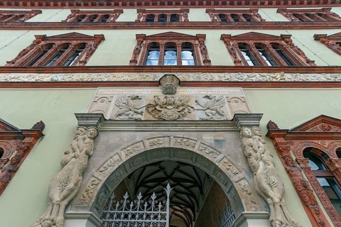Facade in the Italian Renaissance style from 1555, in the courtyard of the former Fürstenhof,