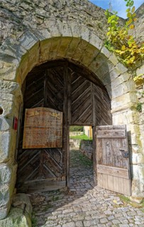 East gate of Creuzburg Castle. Creuzburg. Creuzburg district, Thuringia, Germany, Europe