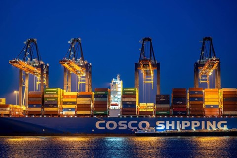 Container ship of the shipping company Cosco Shipping, CSCL SATURN, being loaded and unloaded,