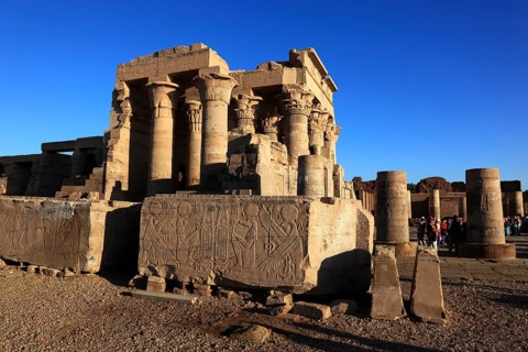 Kom Ombo Temple, columns in the temple complex on the Nile, Africa, Upper Egypt, Egypt, Africa