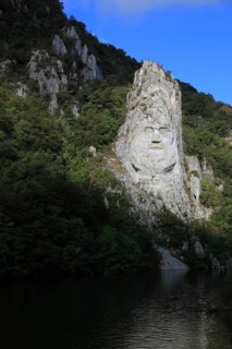 Wallachia, statue of the Dacian king Decebalus, Decebalus Rex Dragan Fecit, 40 metre high statue