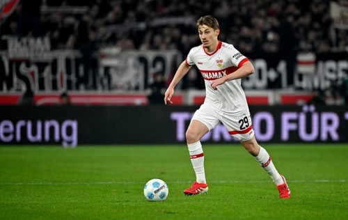 Anthony Rouault VfB Stuttgart (29) Action on the ball MHPArena, MHP Arena Stuttgart,