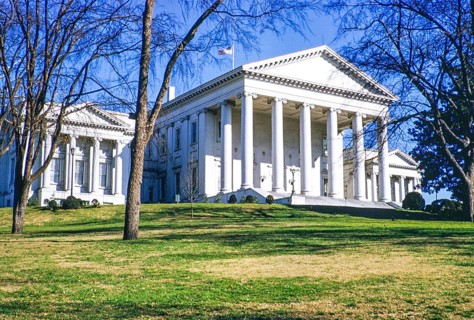 Building of the State Capitol, Richmond, Virginia, USA around 1953
