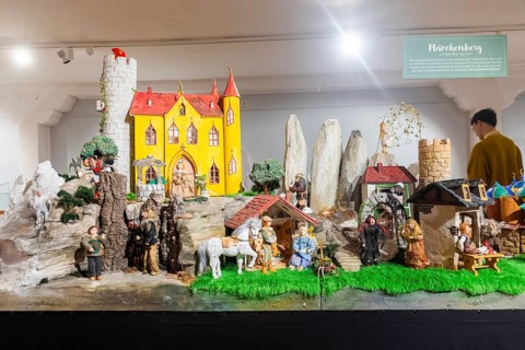 Over the turn of the year, the StadtMuseum Pirna will be a fairytale museum: theatre figures from