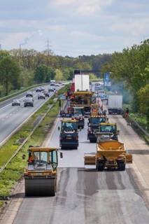 Wesel, North Rhine-Westphalia, Germany, road construction, asphalt pavers and road rollers lay new