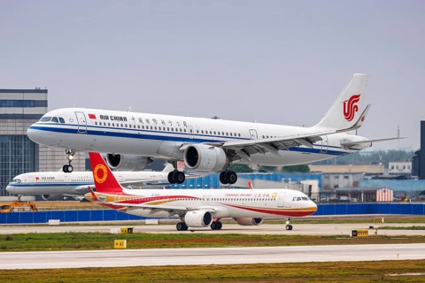 An Air China Airbus A321neo aircraft with the registration number B-32A2 at Shuangliu Airport (CTU)