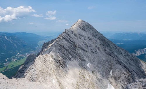 Jubiläumsgrat, view of Alpspitze, high mountains, Wetterstein range, Bavaria, Germany, Europe