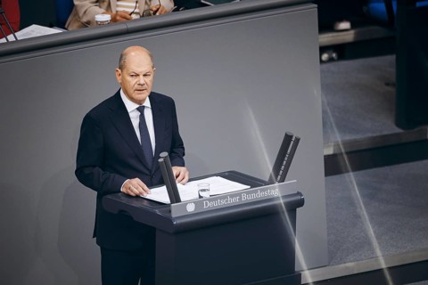 Federal Chancellor Olaf Scholz, (SPD), recorded during a government statement in the German