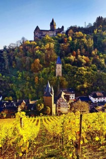 View of Bacharach with Stahleck Castle, the Liebesturm and the Steeger Tor, Upper Middle Rhine