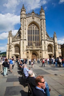 Tourists in the Abbey churchyard, Bath, Somerset, England, United Kingdom, Europe