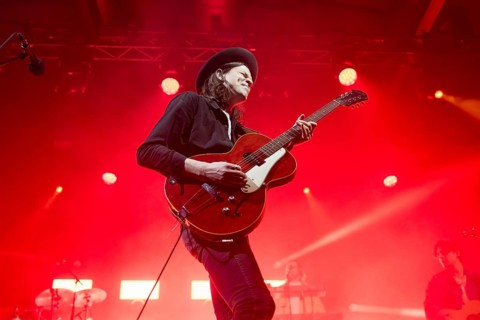 James Bay live on Up All Night Tour at the Columbiahalle in Berlin on 19.01.2025