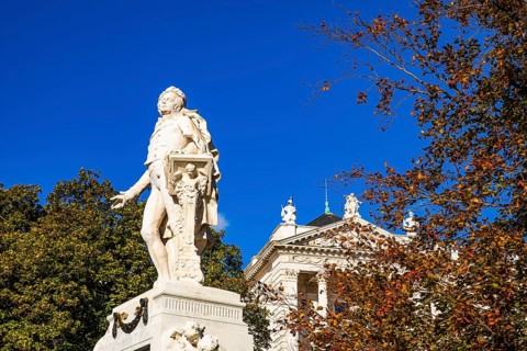 Mozart monument in the Burggarten, behind the façade of the House of Austrian History, Burggarten,