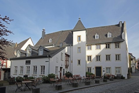 Historic Boos von Waldeckscher Hof, distillery and wine shop, Meisenheim, Rhineland-Palatinate,