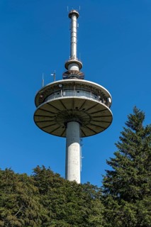 Telecommunications tower of Deutsche Telekom, transmission tower with antennas, Hoherodskopf