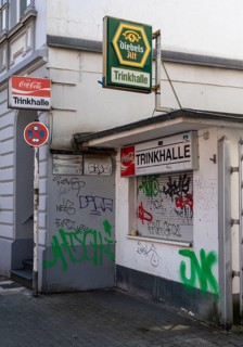 Drinking hall, closed, neglected, graffiti, smeared, Mülheim an der Ruhr, North Rhine-Westphalia,