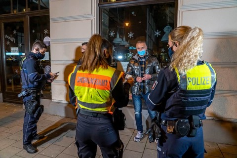 Cooperation of the public order office and the police, check whether the Corona rules are observed,