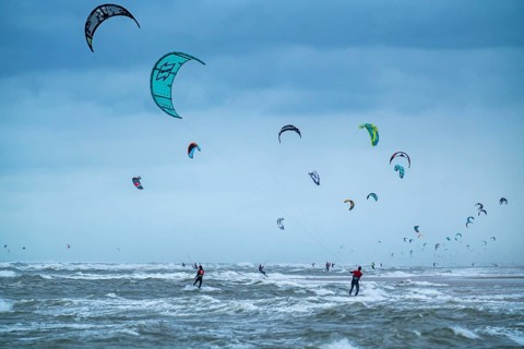 Hoek tot Helder, the longest downwind kite trip race in the world, 130 kilometres in one day along