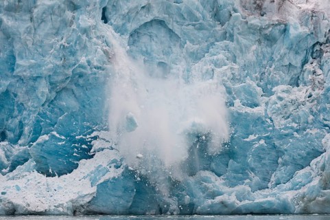 Calving glacier, edge of Monacobreen, Liefdefjord, Woodfjord area, Spitsbergen Island, Svalbard and