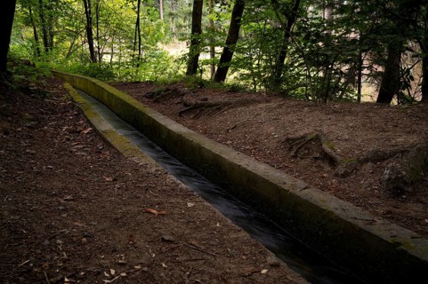 Water pipe, Schenner Waalweg, Neuwaal, stream, long exposure, Schenna, Scena, South Tyrol,