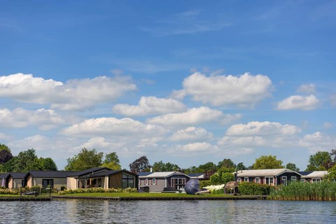 Settlement, holiday homes, holiday, travel, tourism, rent, live, Giethoorn, Netherlands