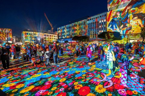 Essen Light Festival, in the city centre, light art on Kennedyplatz, the Berlin artist Daniel
