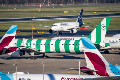 Lufthansa Citry Airbus A319 aircraft after landing at Düsseldorf Airport, main runway 05R/23L,