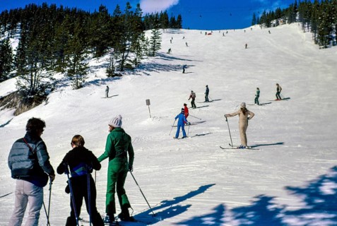 Skiing at Lake Louise ski resort, Banff National Park, Alberta, Rocky Mountains, Canada, 1981,