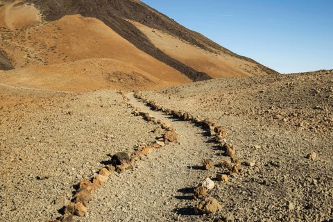 Hiking trail, Montana Blanca, Pico del Teide, 3718m, Parque Nacional de las Canadas del Teide,