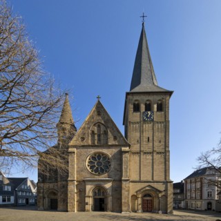 St. Lambertus Church on the church square, Historic Upper Town, Old Town, Mettmann, Bergisches