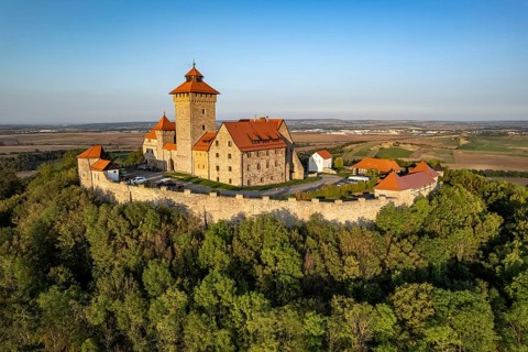 Veste Wachsenburg seen from the air, Amt Wachsenburg, Thuringia, Germany, Europe