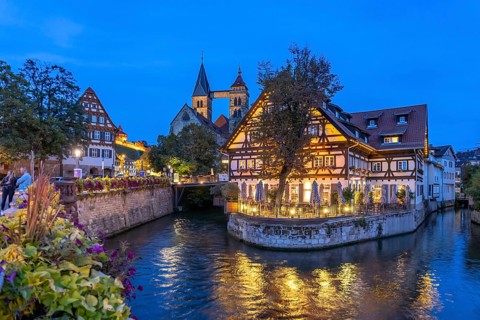 View from the Agnes Bridge to the Roßneckarkanal, half-timbered house with gastronomy and the