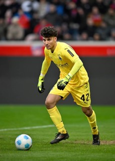 Goalkeeper Tiago Pereira Cardoso Borussia Mönchengladbach BMG (42) Action on the ball Voith-Arena,