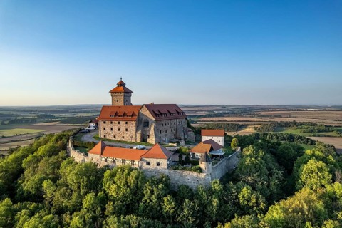 Veste Wachsenburg seen from the air, Amt Wachsenburg, Thuringia, Germany, Europe