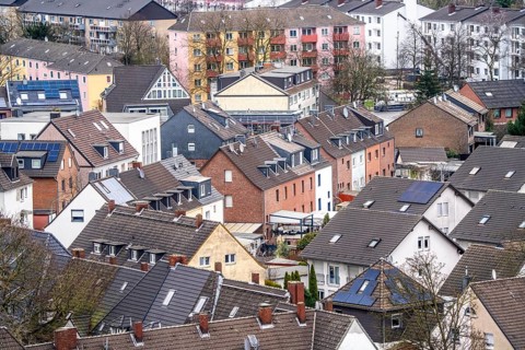 Residential buildings, apartment blocks, in the Duisburg-Süd district, Angerhausen neighbourhood,