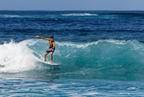 Surfer, surfing, surfers, surfing, water sports, Tahitian, wave, spray, surf, Teahupoo, surf spot,