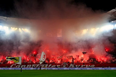 Cannstatter Kurve VfB Stuttgart, fan block, fans, fan curve, flags, flags, atmosphere, atmospheric
