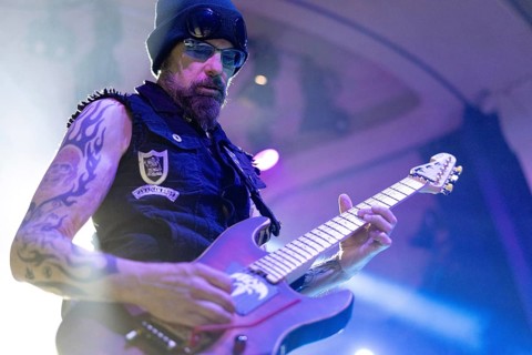 Mike Stone, guitarist and Eddie Jackson, bassist of Queensrÿche, live on The Origins Tour EU/UK