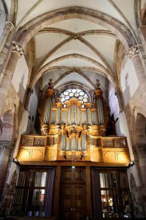The Lutheran Church of St Thomas, Église Saint Thomas de Strasbourg, Alsace, Imposing organ behind