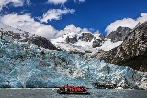 Zodiac excursion around the Porter Glacier, Cordillera Darwin, north-east foothills of the Beagle