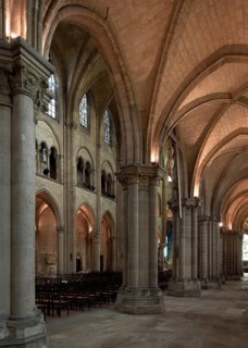 Saint-Leu-d'Esserent, Abbatiale St-Nicolas, interior to the east, south aisle, St., St., Saint