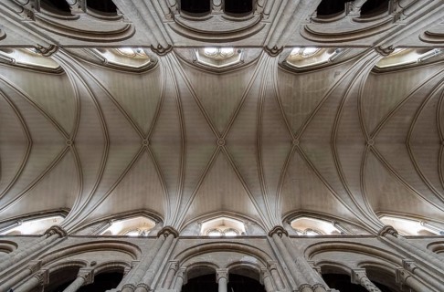 Christchurch Priory, vaults in the nave