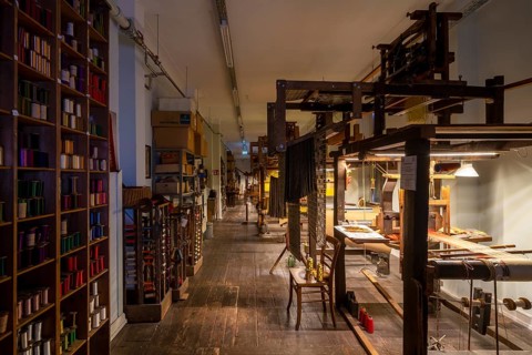 Krefeld, House of Silk Culture, former Hubert Gotzes parament weaving mill, now a museum. Weaving